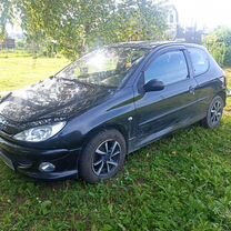 Peugeot 206 1.4 AT, 2007, 133 000 км, с пробегом, цена 250 000 руб.