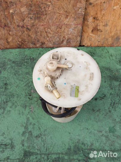 Топливный насос бензонасос Honda Civic 4D