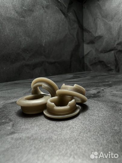 Бежевая втулка кнопки блокировки двери Volvo