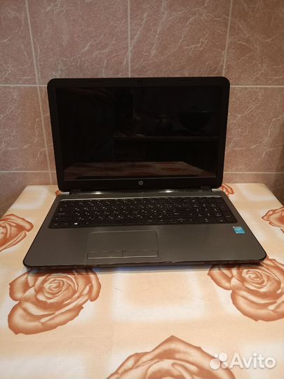 Ноутбук HP 15-r151nr