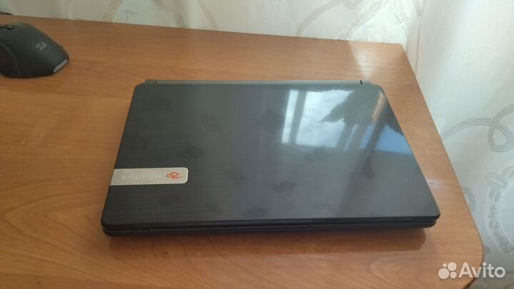 Нетбук Packard Bell DOT S-E3-521RU