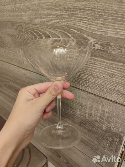 Бокалы для шампанского новые