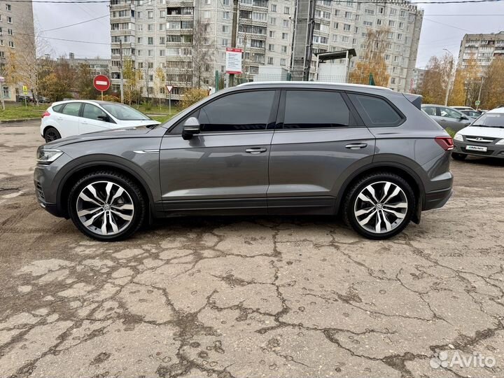 Volkswagen Touareg 2.0 AT, 2018, 110 900 км