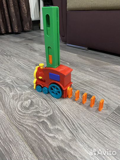 Игрушка Паровоз поезд домино