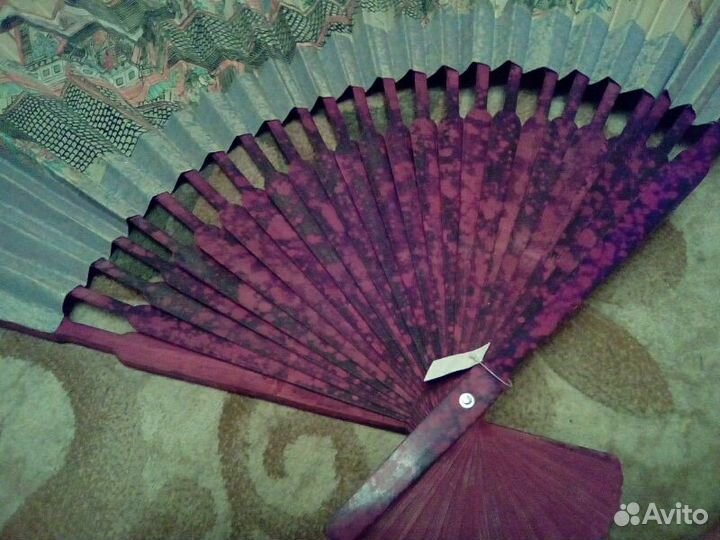 Продам веер настенный