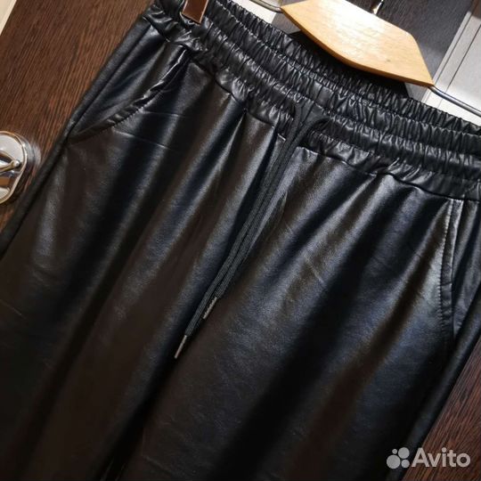 Брюки кожаные