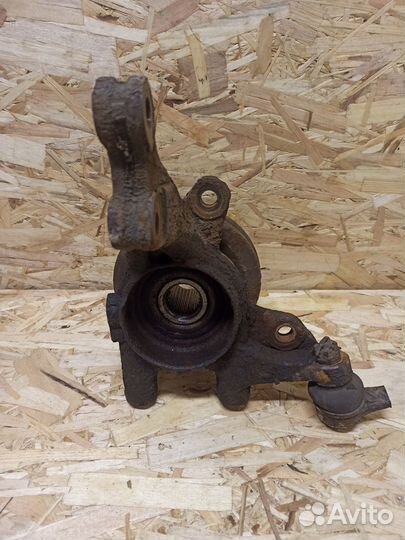 Кулак поворотный правый Kia Ceed ED