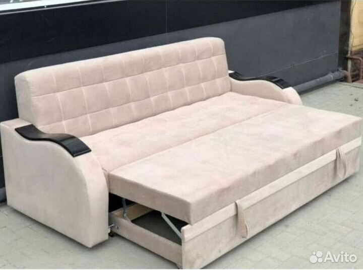 Раскладной диван в наличии