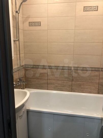 3-к. квартира, 74 м², 3/10 эт.