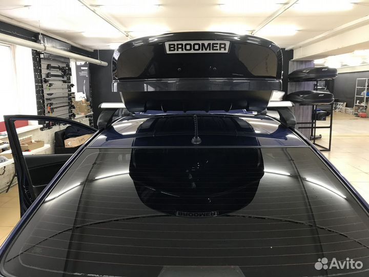 Автобокс на крышу Kia Rio. 430 литров