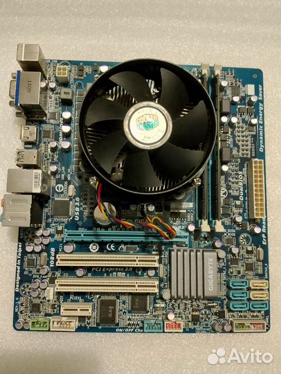 Материнска gigabyte 1155+проц Core i3-2100+2 DDR3