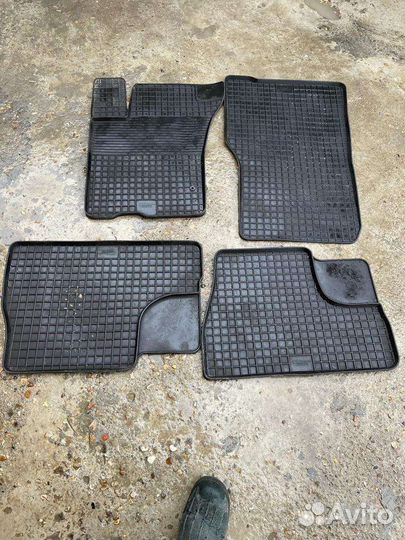 Коврики на mercedes w163