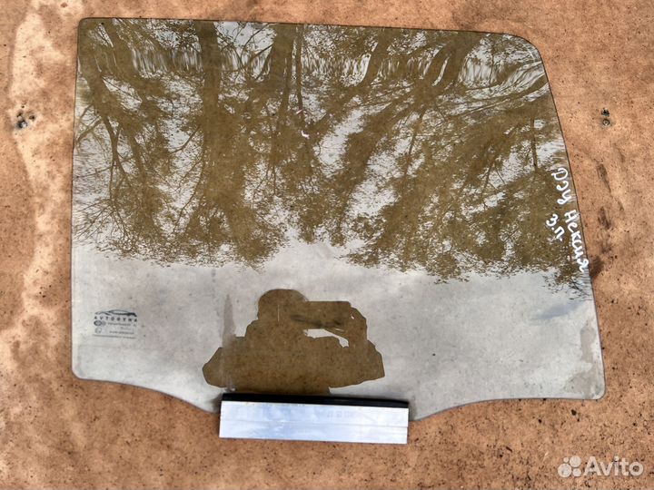 Стекло двери заднее правое Daewoo Nexia 1