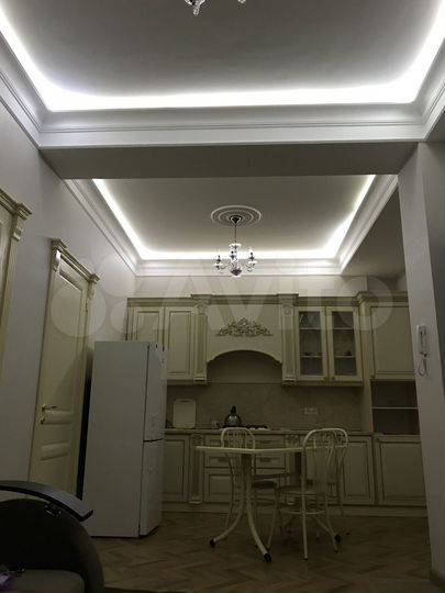 2-к. квартира, 53 м², 9/9 эт.