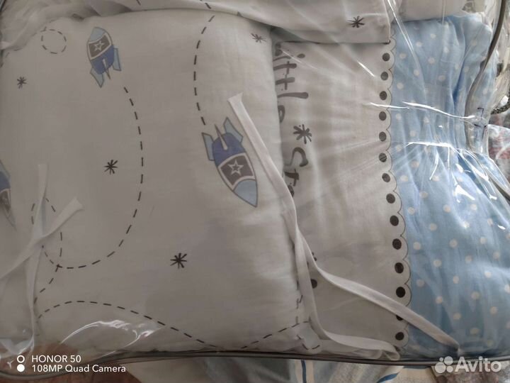 Бортики в детскую кроватку с балдахином