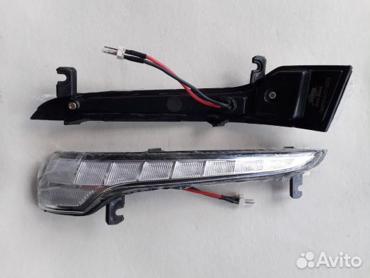 Повторители поворотов Lexus для зеркал Лада Гранта