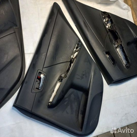Обшивка двери задняя правая Toyota Camry V50