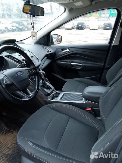 Ford Kuga 2.5 AT, 2017, 137 000 км