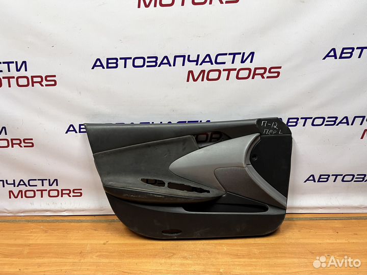 Nissan Primera P12 Обшивка передней левой двери