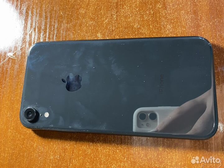 iPhone Xr, 64 ГБ
