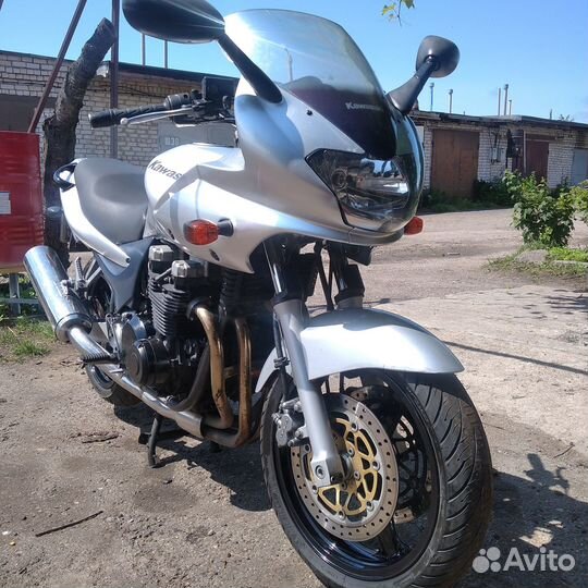 Kawasaki zr 7