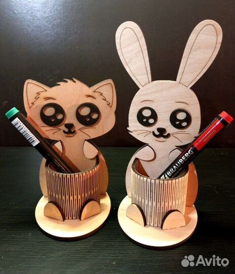 Органайзер подставка для ручек и телефона