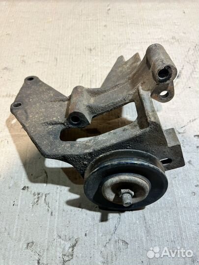 Кронштейн генератора Great Wall Safe