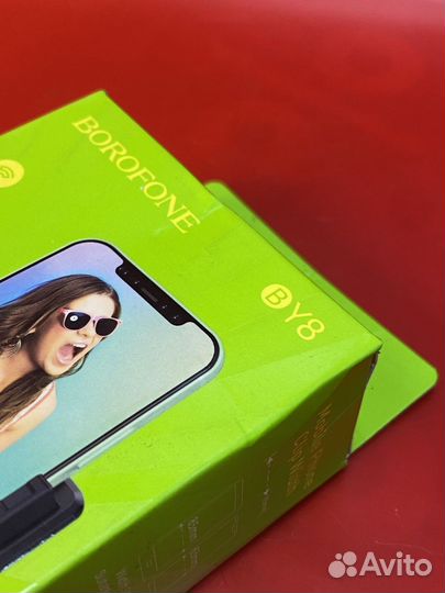 Монопод с пультом ду Borofone BY8 / Новый