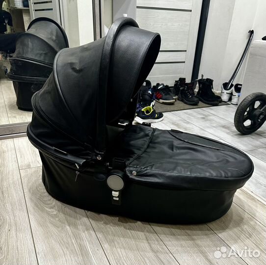 Коляска hot mom 3 в 1