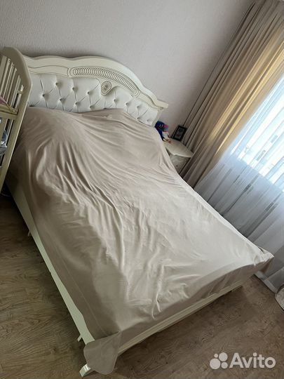 Спальный гарнитур бу