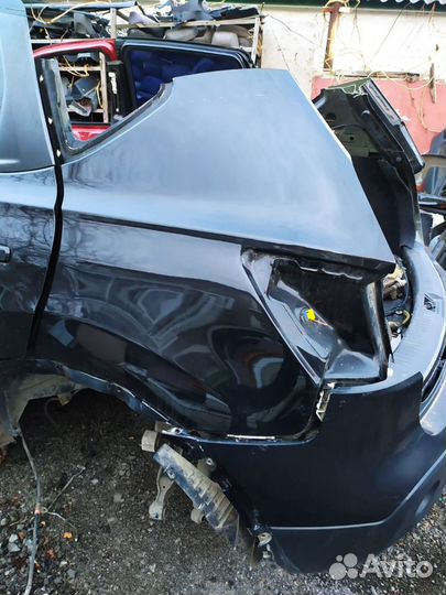 Заднее крыло Nissan Qashqai 2008г