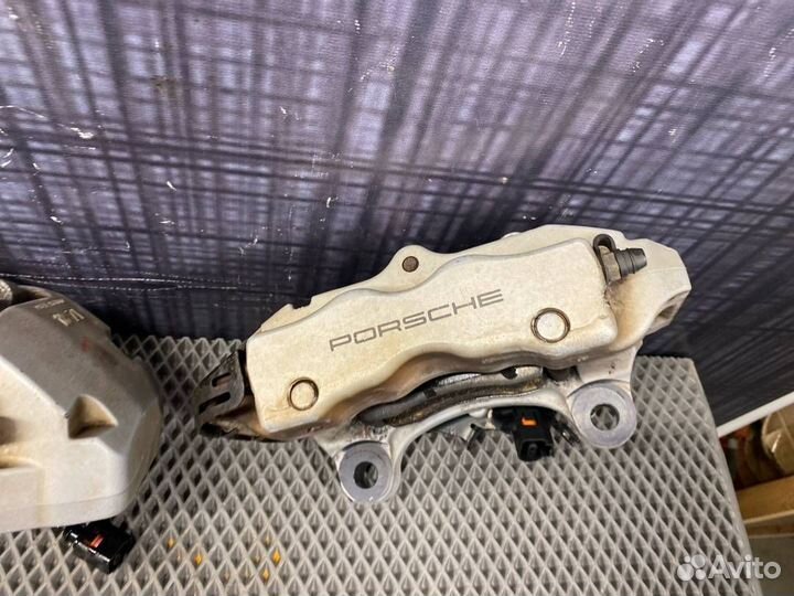 Комплект суппортов Porsche Cayenne 9PA 4800 2003