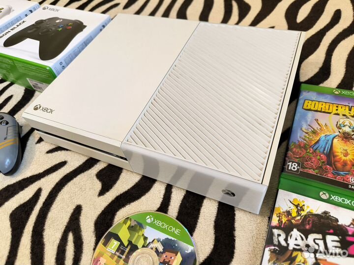 Microsoft Xbox One 500Gb White