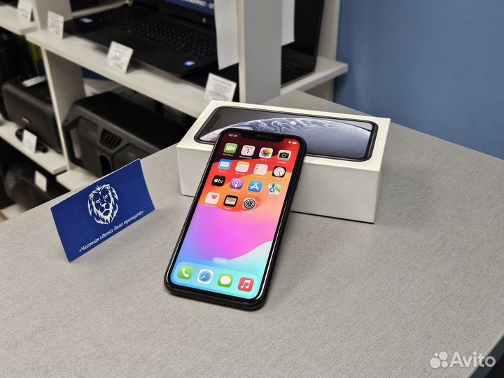 iPhone Xr, 64 ГБ