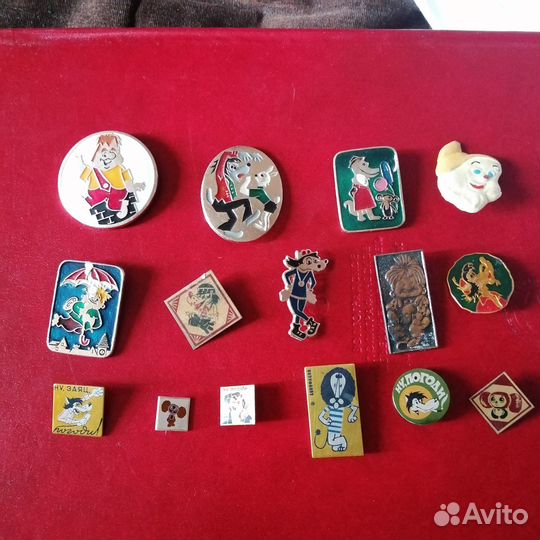 Коллекция Подборка 15 штук Значки Мультфильмы