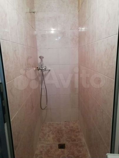 Комната 13 м² в > 9-к., 3/5 эт.