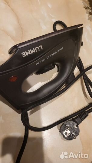 Утюг для глажки, паровой 1800Вт