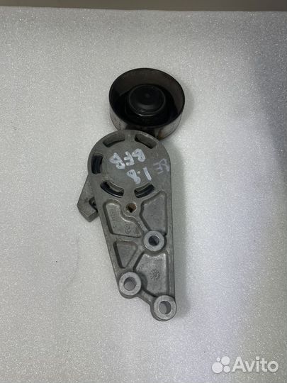 Натяжитель приводного ремня Ауди А4 8Е Б7