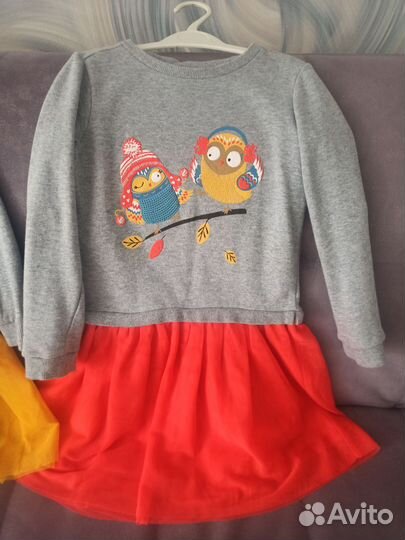 Платье для девочки (2шт: 122 и 128)