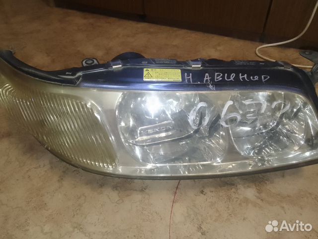 Nissan avenir фара