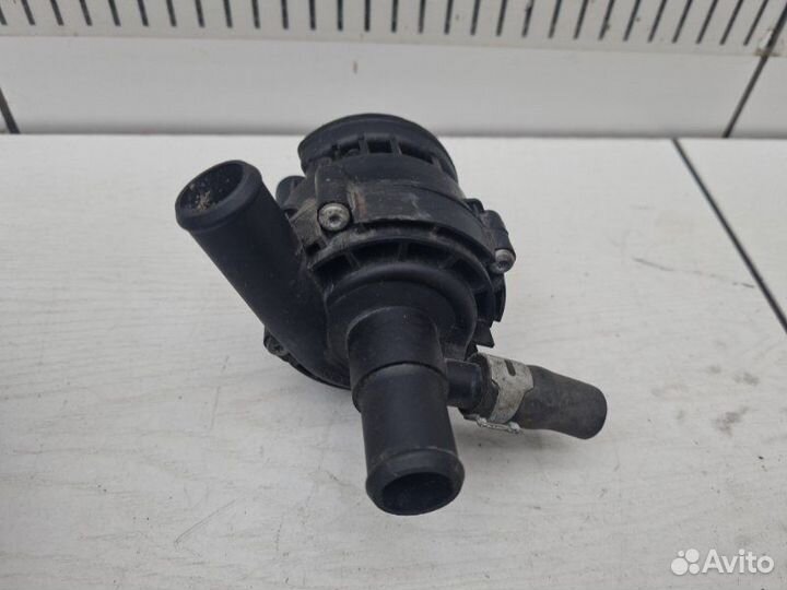 Помпа электрическая Mercedes E-Class W212 651.924