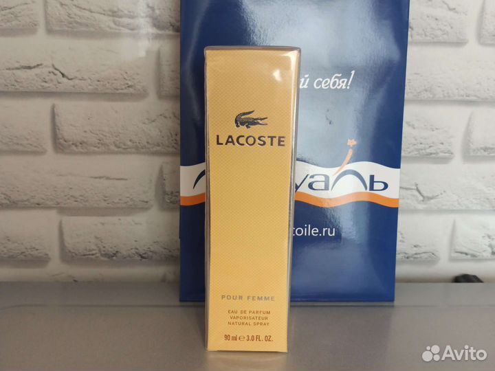 Женские духи Lacoste 