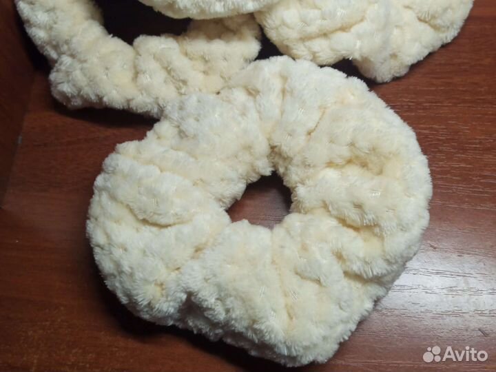 Резинка для волос ручной работы