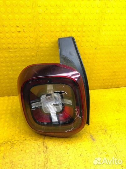 Фонарь задний левый Renault Duster K9K 2021