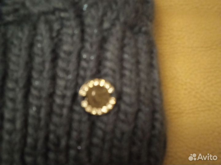 Шапка женская вязаная