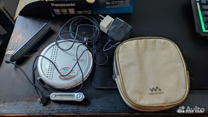 Портативный сd MP3 плеер Panasonic SL-CT700