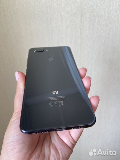 Xiaomi Mi 8 Lite, 4/64 ГБ