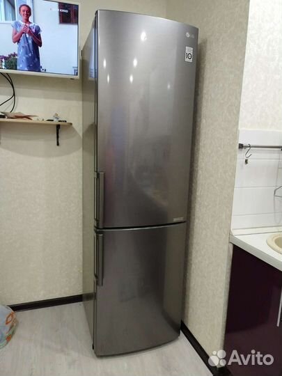 Холодильник бу lg