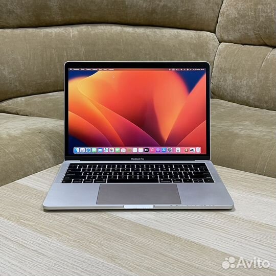 MacBook Pro 13 2019 i5/16/256 (182 цикла)