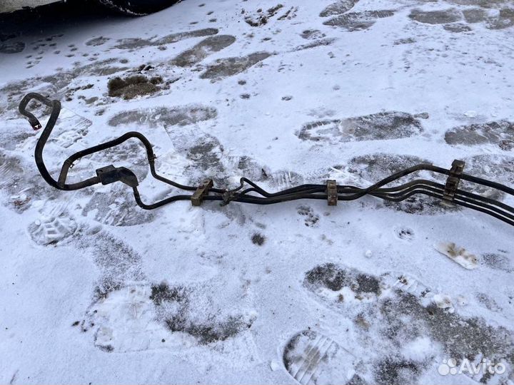 Трубки тормозные Mitsubishi Outlander XL